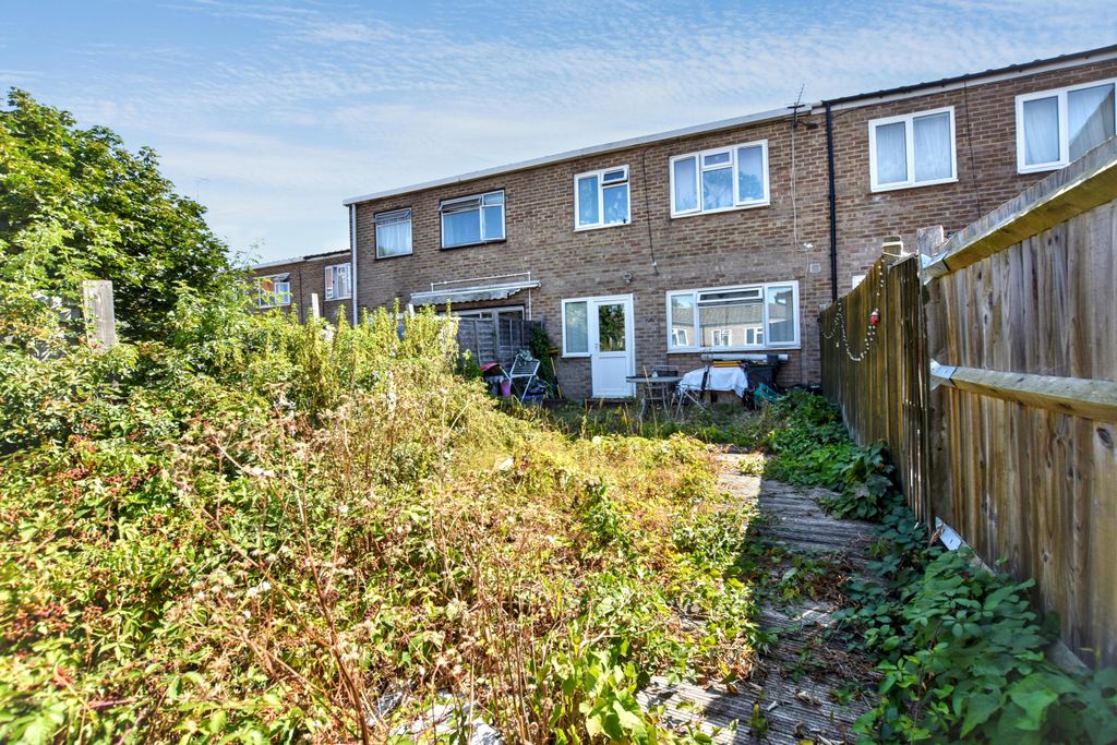 Property photo 1 of 21 10 Yalding Grove, Orpington, Kent, Br5 3Se