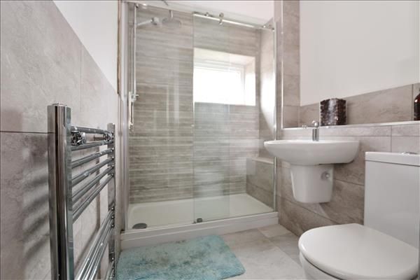 Property photo 2 of 16 Photo