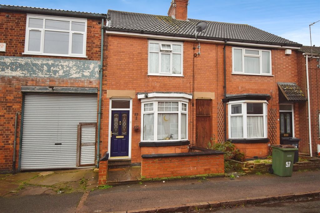 Property photo 1 of 17