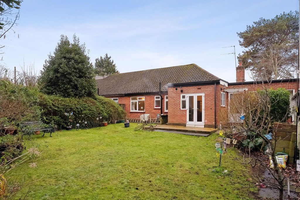 Property photo 3 of 14
