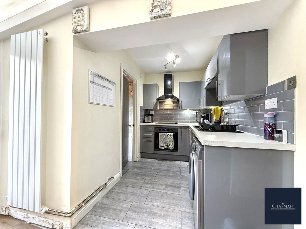 Property photo 3 of 23