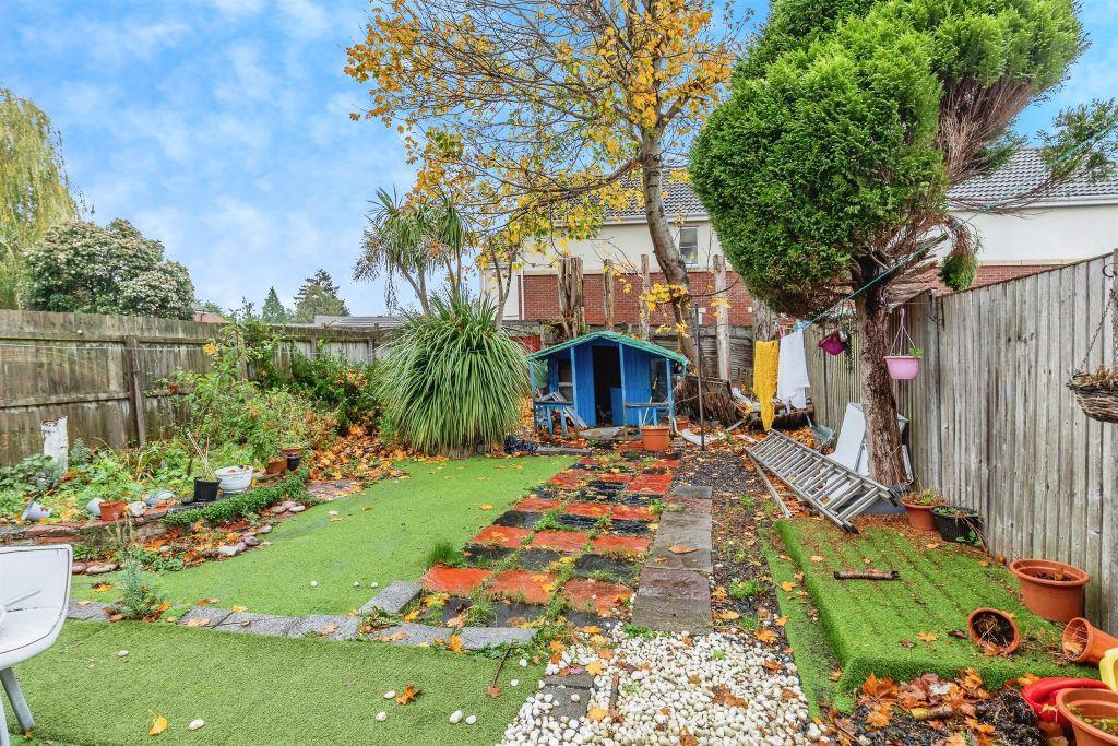 Property photo 3 of 17