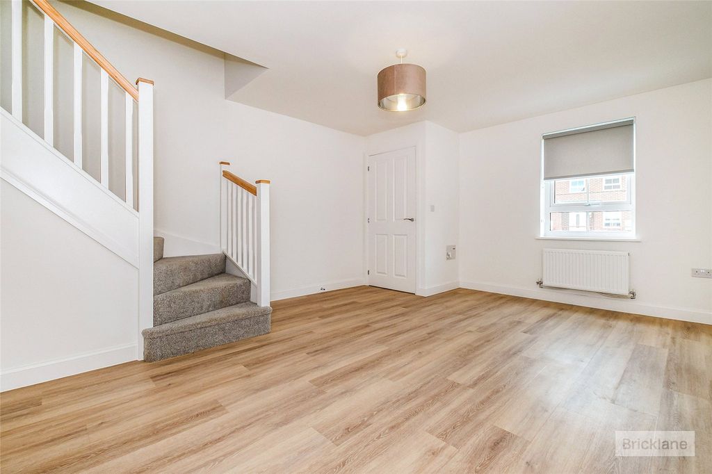 Property photo 3 of 14 Picture No. 01