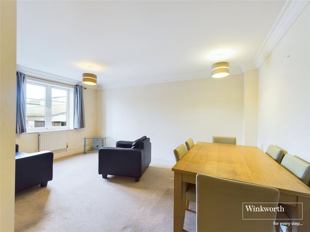 Property photo 3 of 9 Picture No. 25