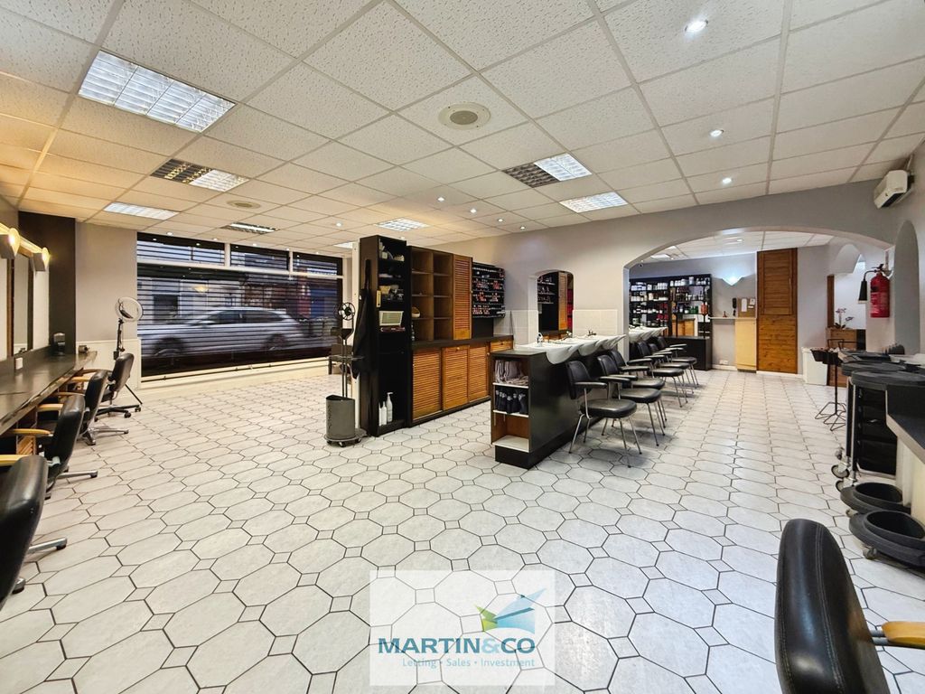 Property photo 2 of 20 9B023346--40A3-8CC1-420E6Abb1E63-37751-000004A17E3