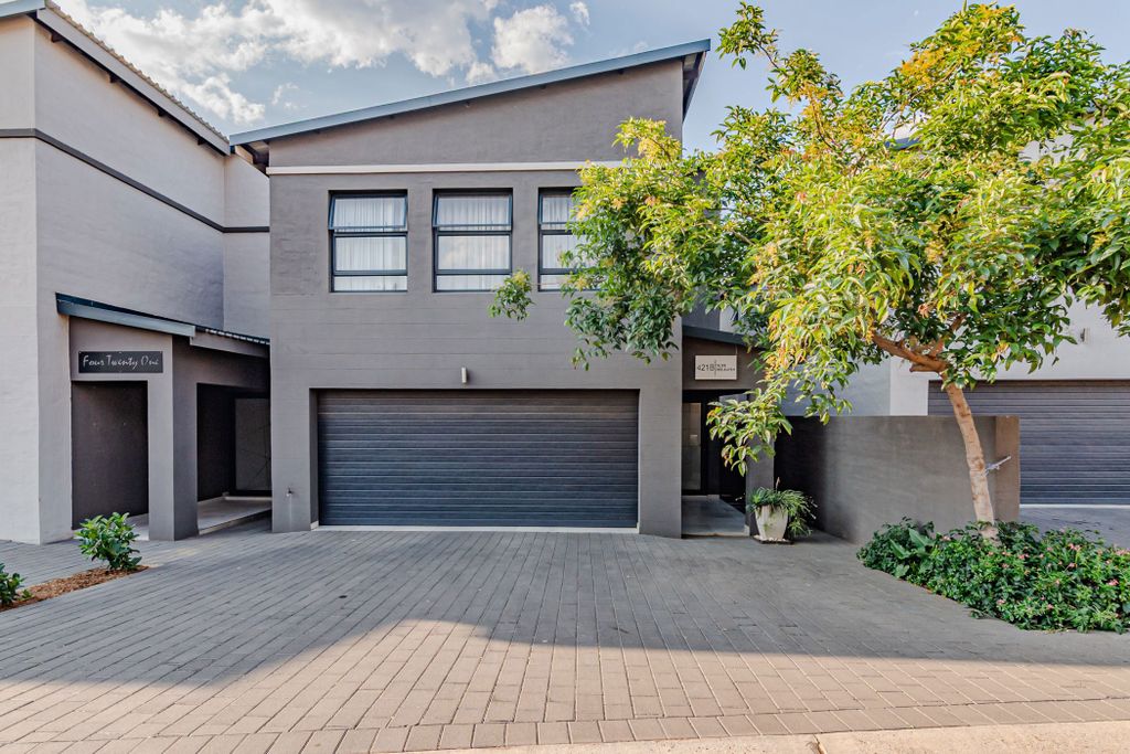 Property photo 1 of 58 Pt1718526