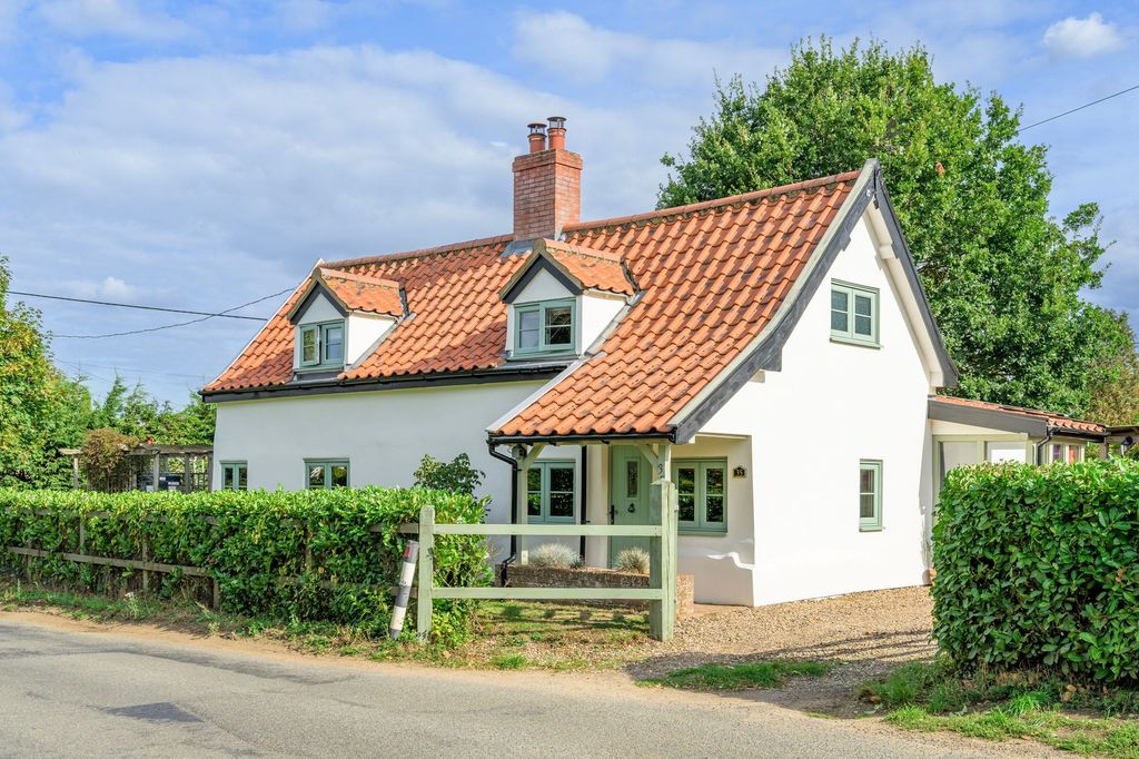 Property photo 1 of 28