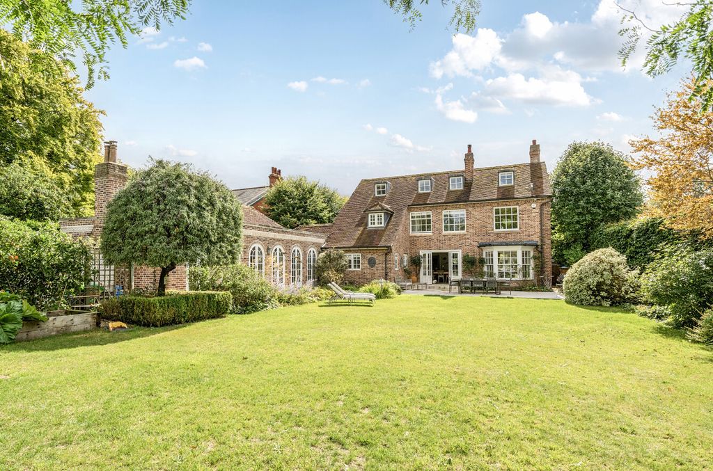 Property photo 1 of 22 1345661-30-68Bb1d...