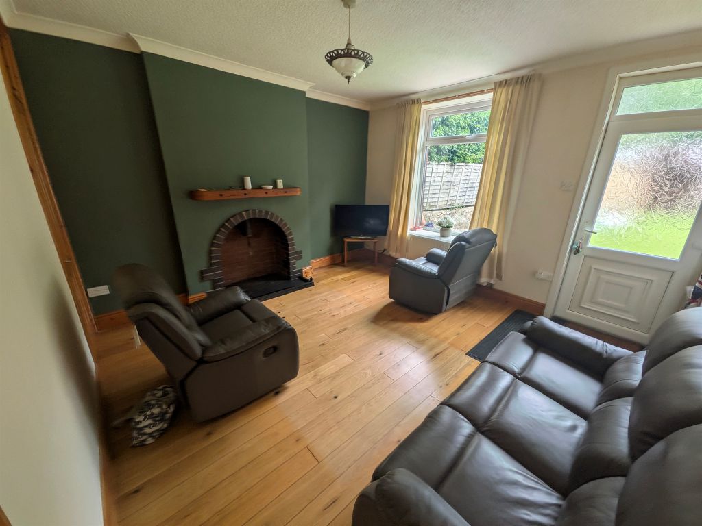 Property photo 3 of 22