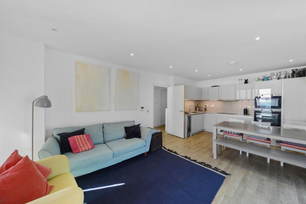 Property photo 3 of 16 Dsc_8958_High