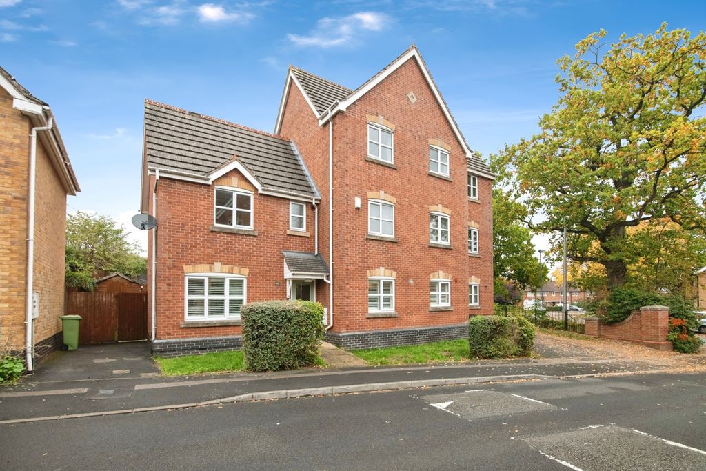 Property photo 1 of 18 Photo