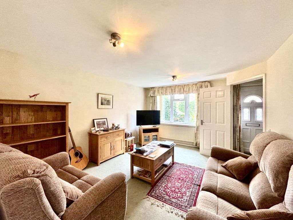Property photo 2 of 13