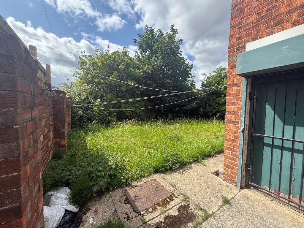 Property photo 3 of 4