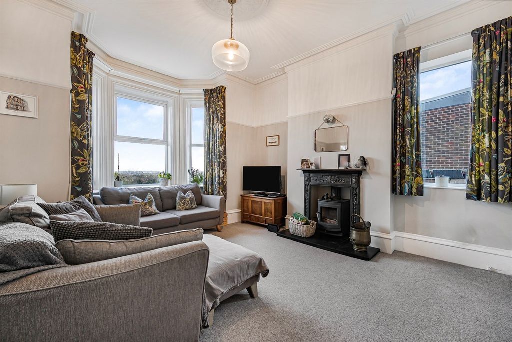 Property photo 2 of 30 Living Room