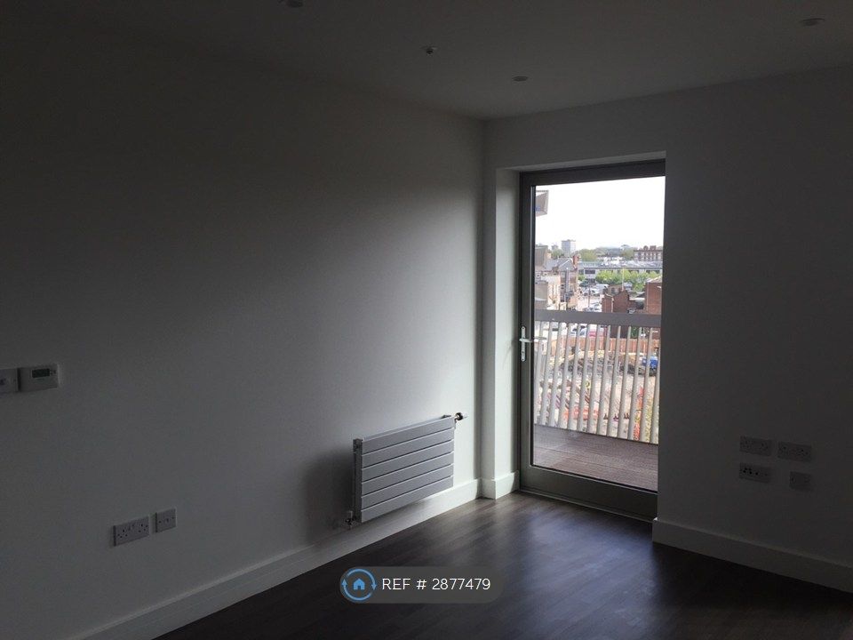 Property photo 3 of 9 Living Room