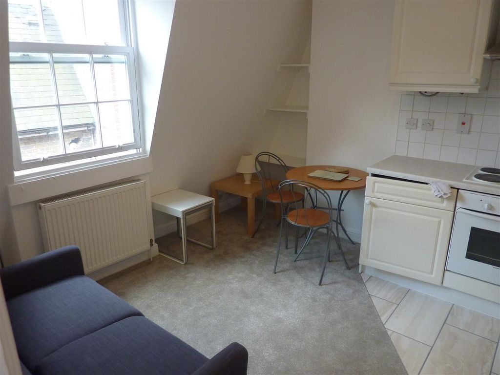 Property photo 2 of 6 P1050584.Jpg