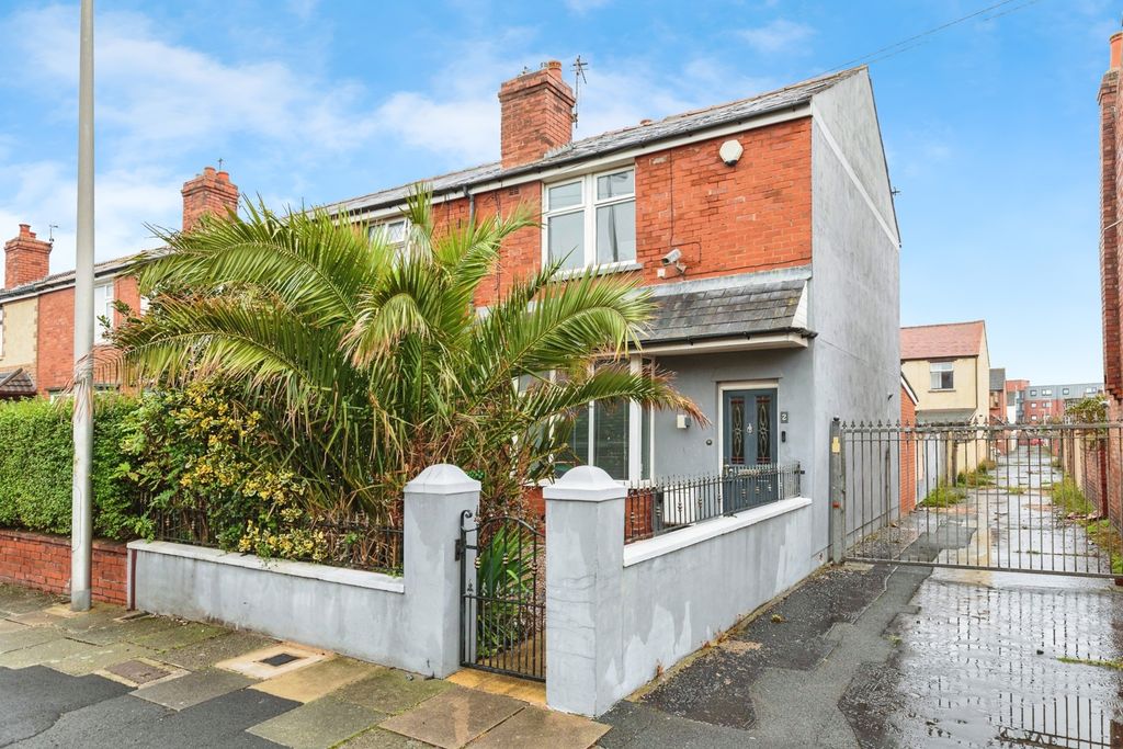 Property photo 1 of 20 Photo