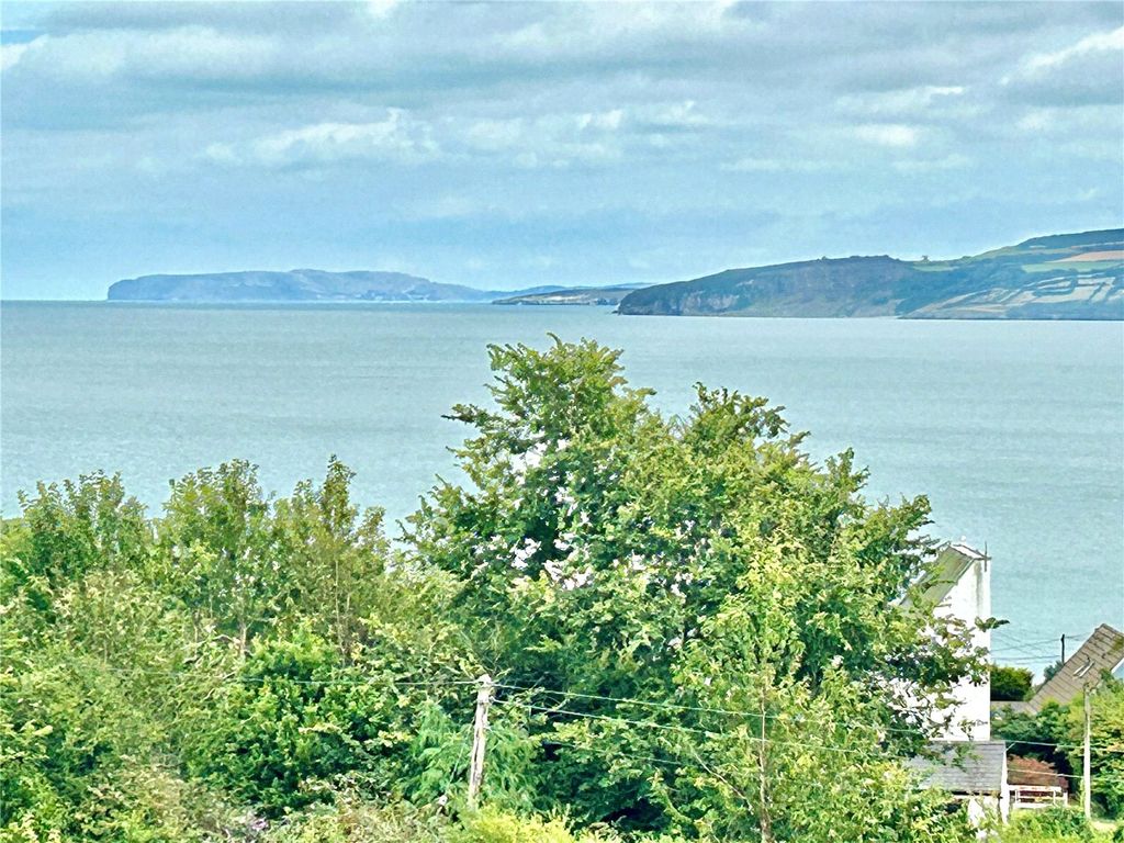 Property photo 3 of 15 Picture No. 13