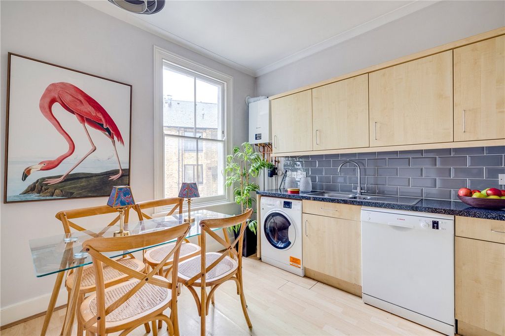 Property photo 2 of 14 Picture No. 09