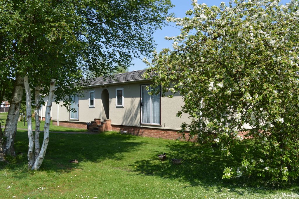 Property photo 3 of 5