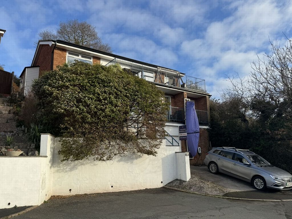 Property photo 1 of 28 Photo 2