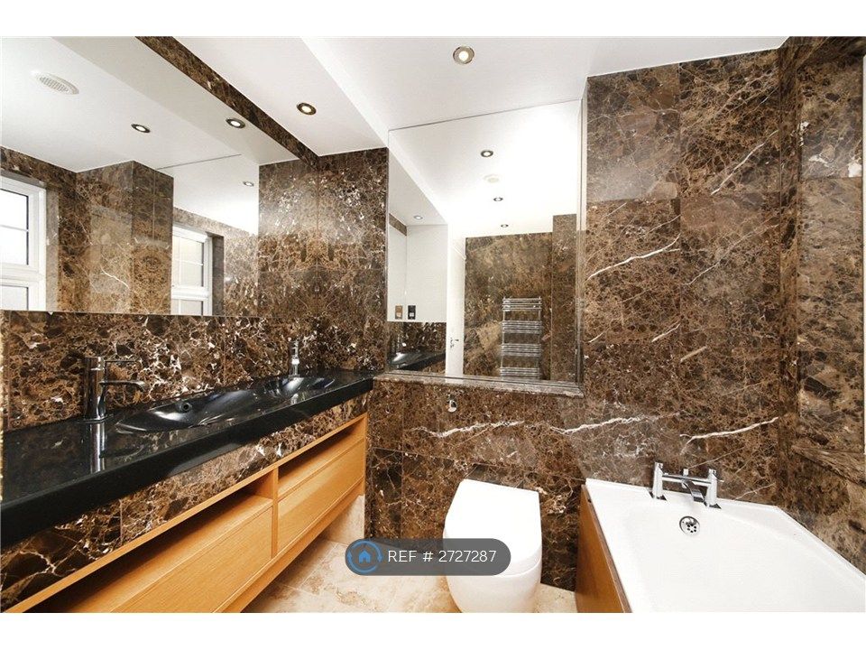 Property photo 1 of 11 Bathroom First Floor