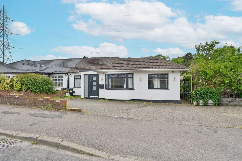 Property photo 1 of 23