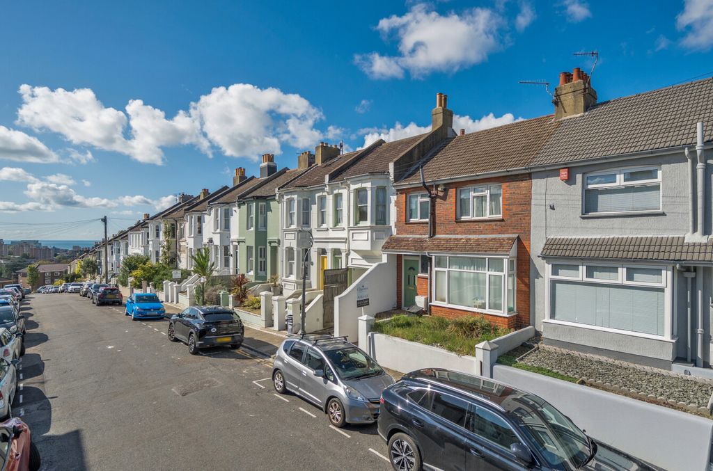 Property photo 1 of 16 1523453-3-1A0A9B4...
