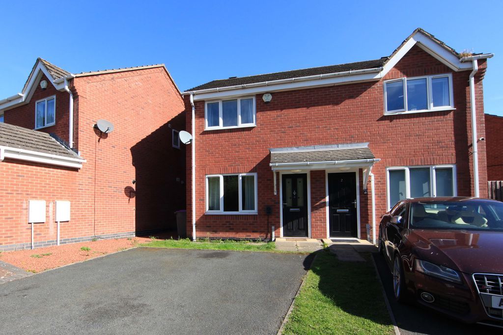 Property photo 2 of 7 Photo 2