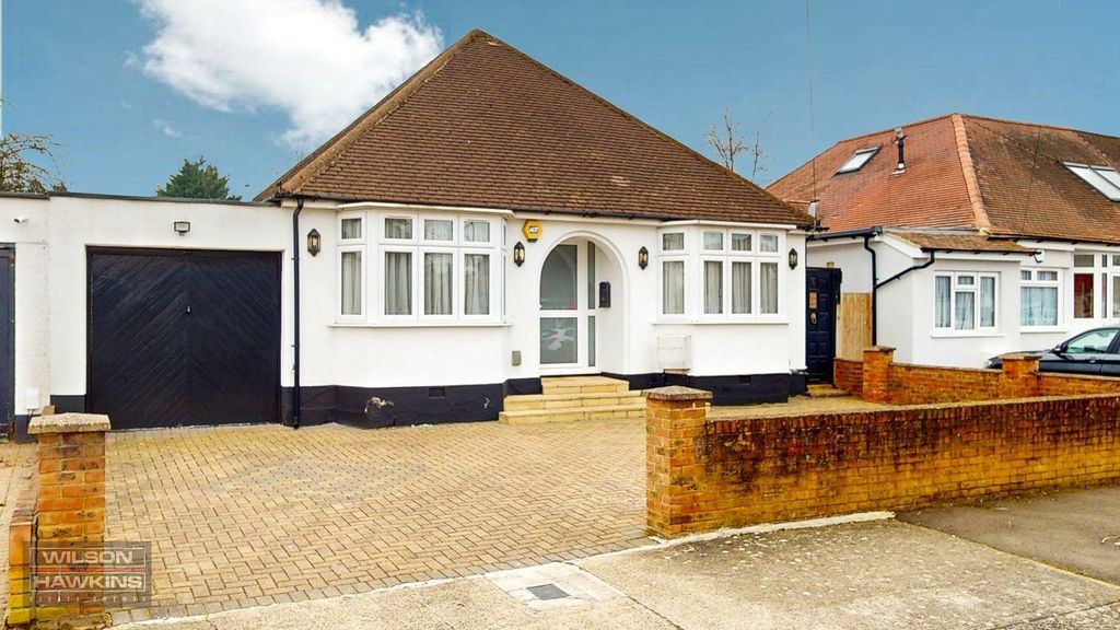 Property photo 1 of 3