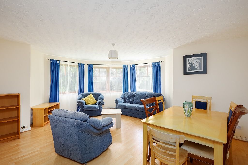 Property photo 1 of 12 Photo 1