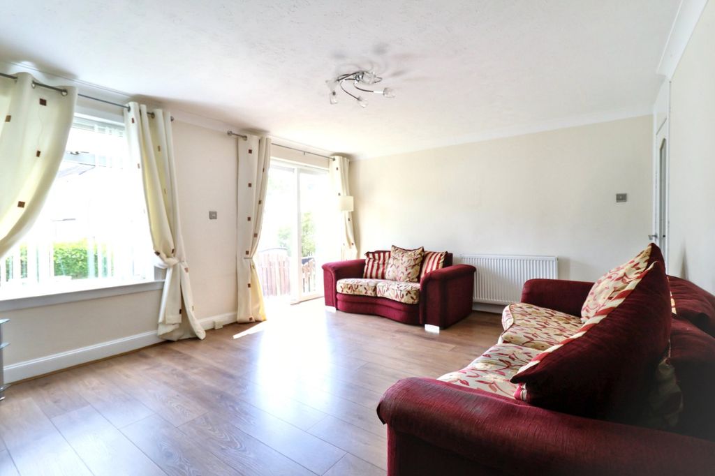 Property photo 3 of 22 Picture No. 40