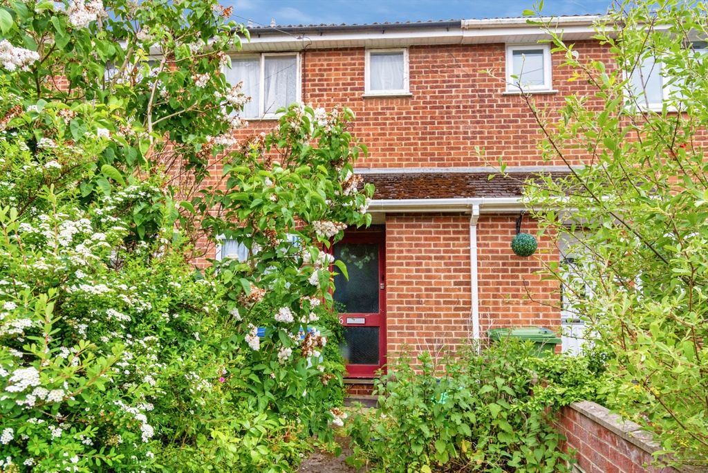 Property photo 1 of 11 Pbox-Img.Jpg
