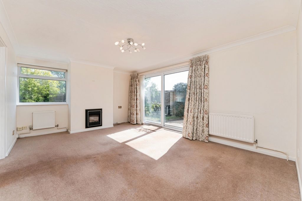 Property photo 2 of 29 Pbox-Img.Jpg