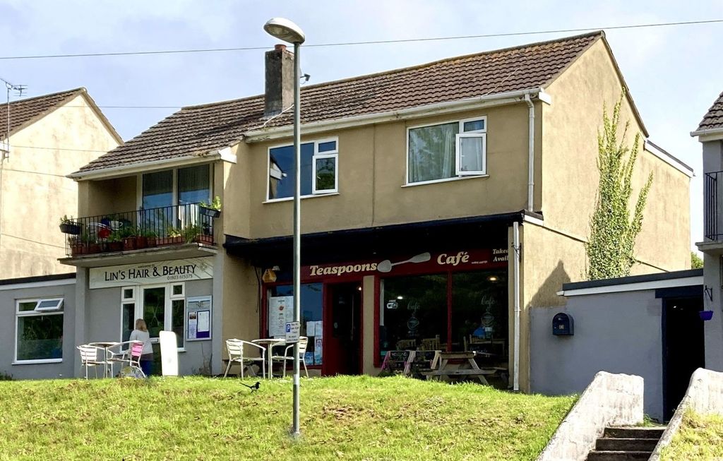 Property photo 1 of 6