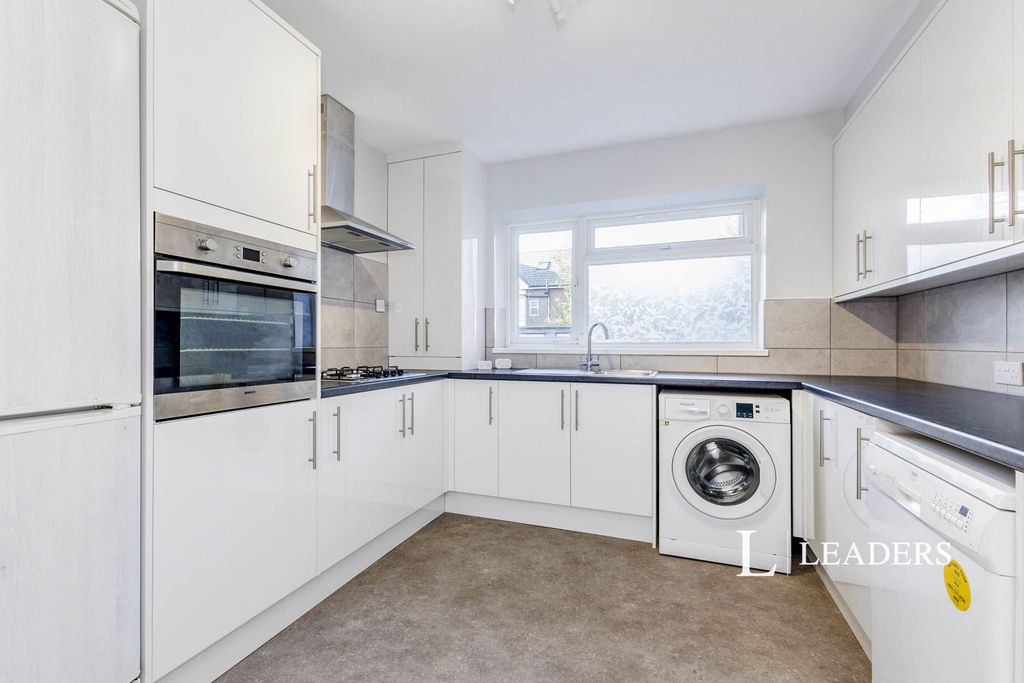 Property photo 2 of 9 Pbox-Img.Jpg
