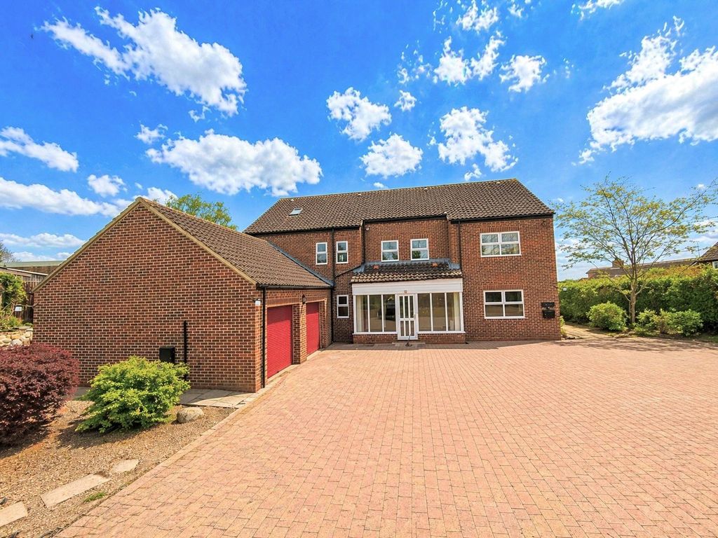 Property photo 1 of 23 Picture No. 30