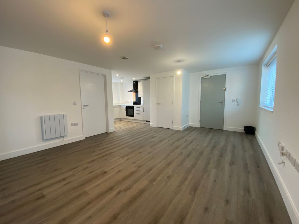 Property photo 2 of 6