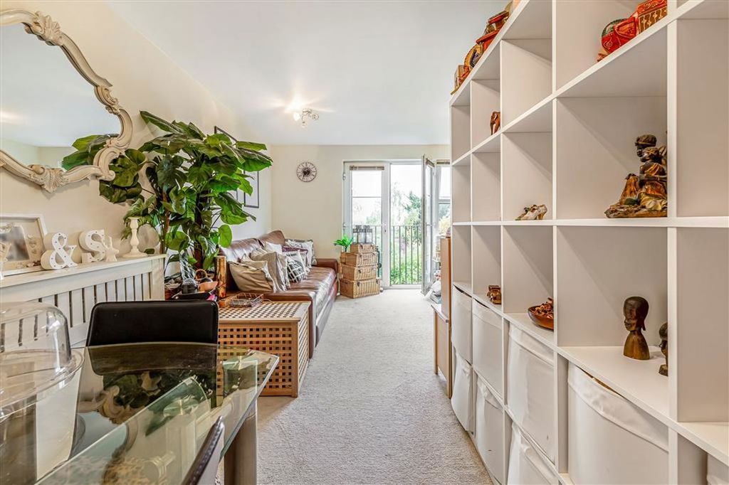 Property photo 2 of 9