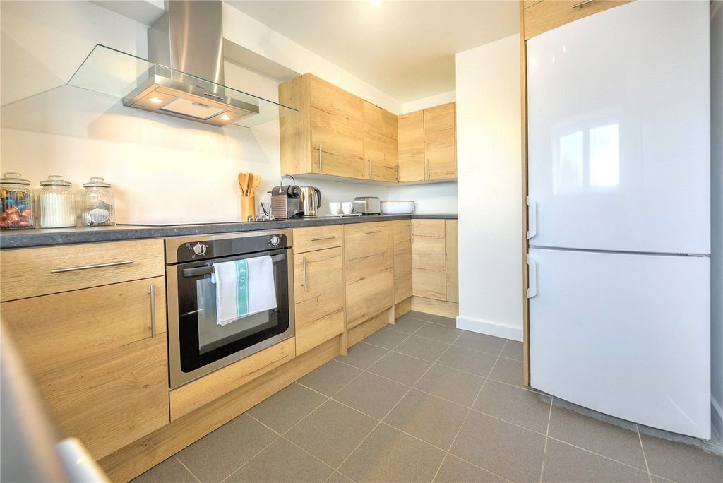 Property photo 3 of 7 Picture No. 05