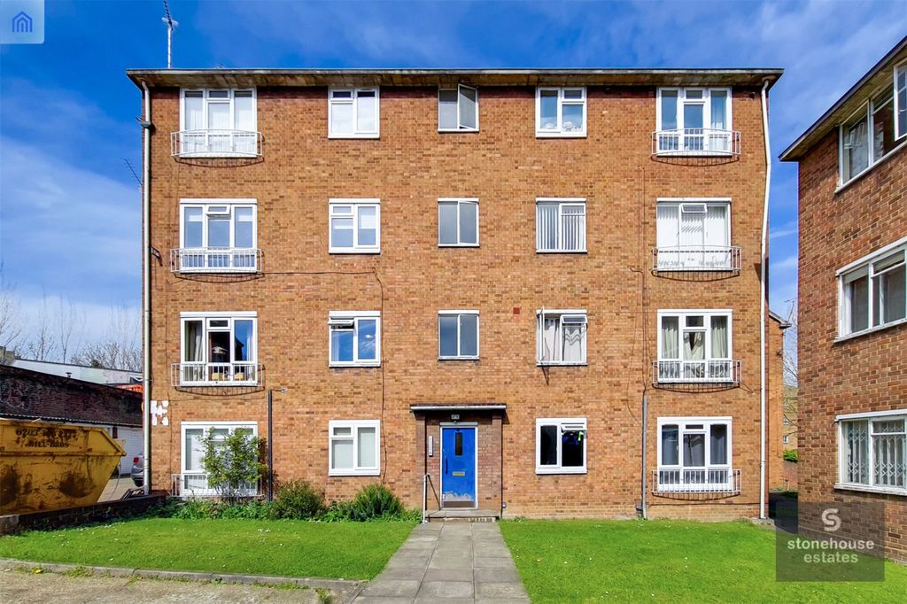 Property photo 3 of 10 Picture No. 04