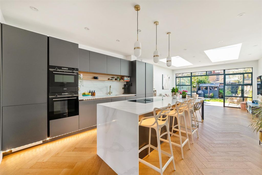 Property photo 1 of 16 Kitchen &amp; Family Room