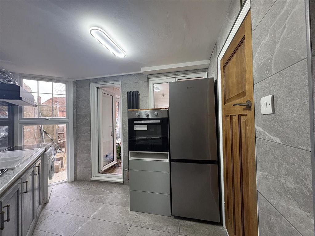 Property photo 1 of 12 Image00001.Jpeg