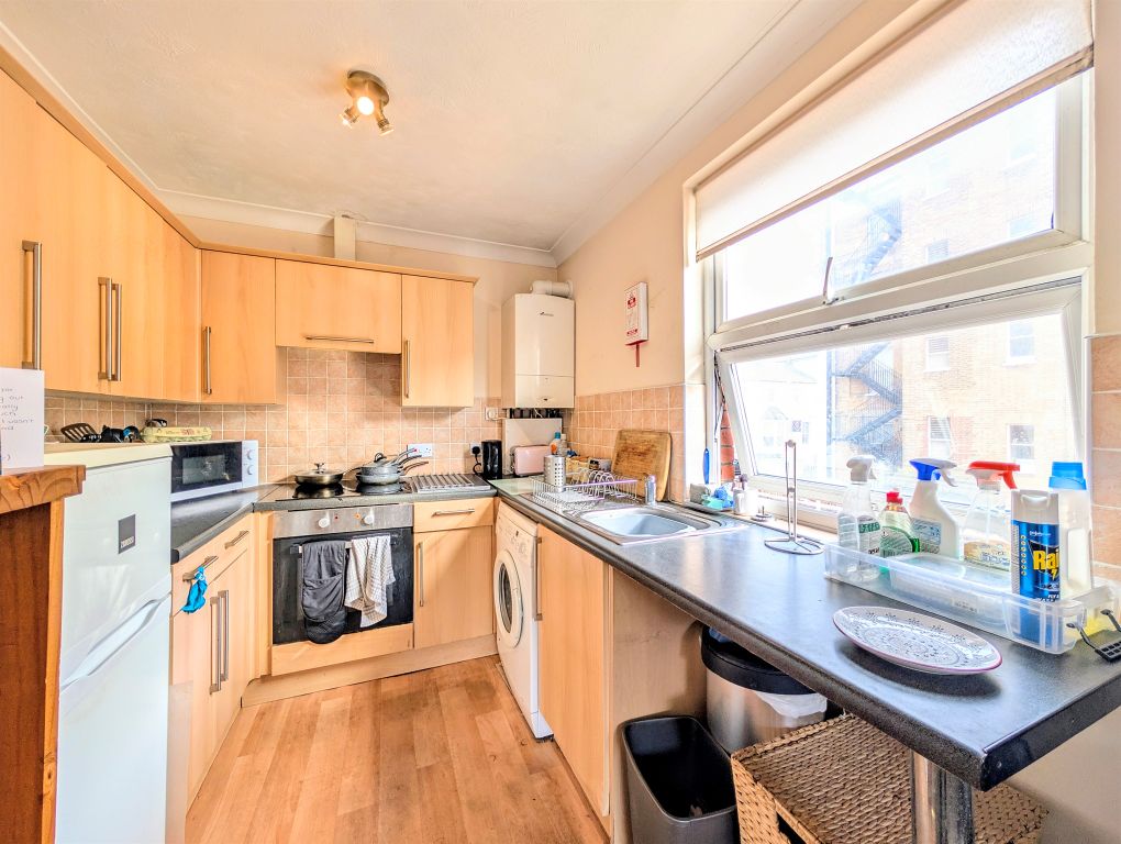 Property photo 2 of 9