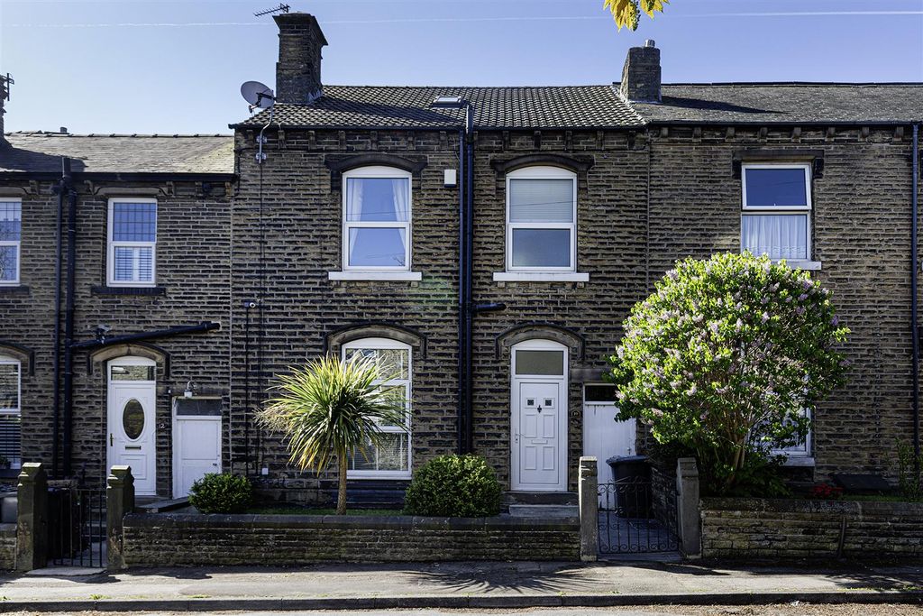 Property photo 1 of 31