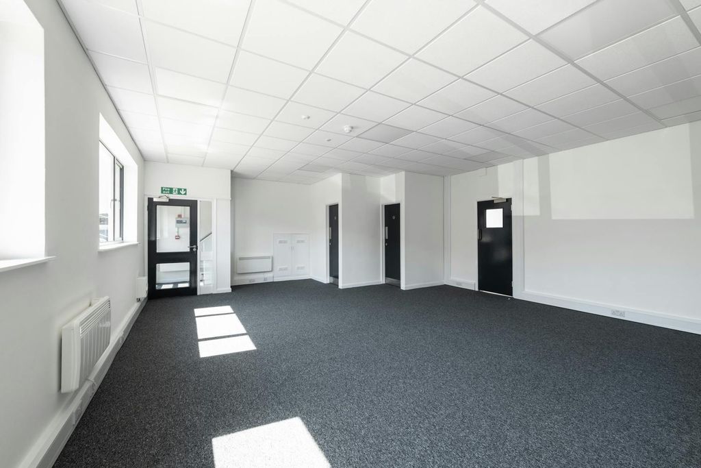 Property photo 2 of 11 2019_07_26_J2_Penfold2431.Jpg