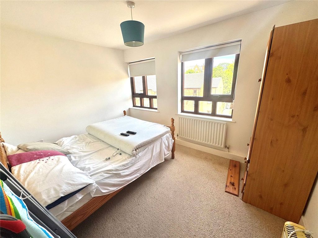 Property photo 3 of 5 Picture No. 03