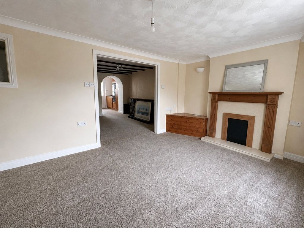 Property photo 3 of 11 Picture No. 01