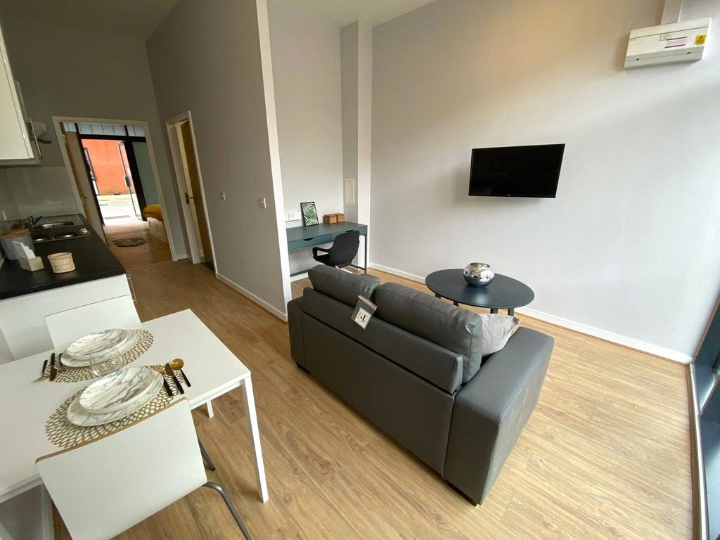 Property photo 2 of 8 Picture No. 06