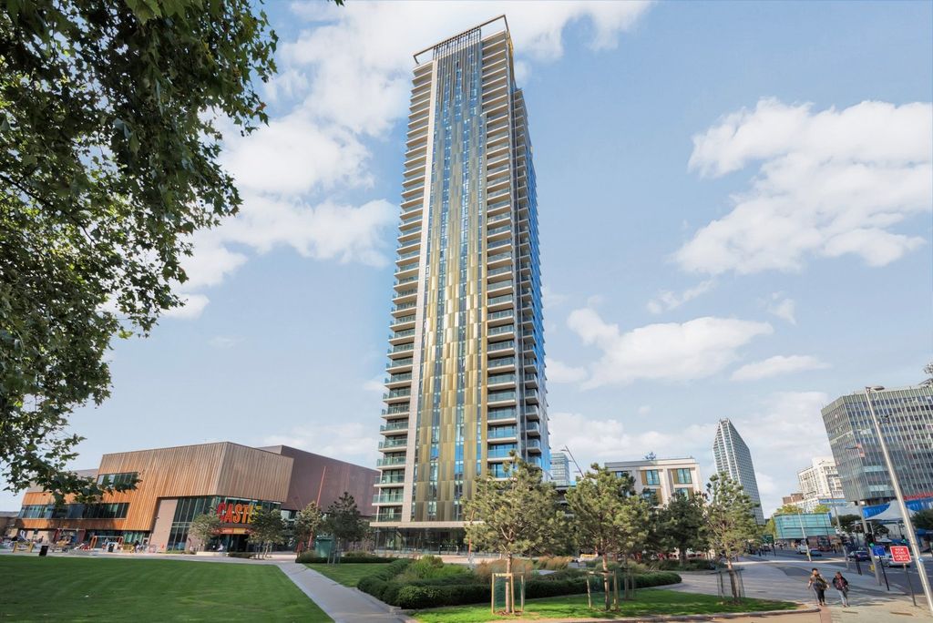 Property photo 1 of 3